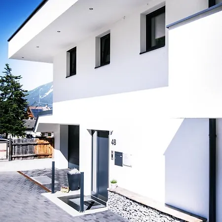 Haus Finca, Inklusive Stubai Super Card Waehrend Des Gueltigkeitszeitraums, Busstop, Wifi, Privater Garten Appartamento