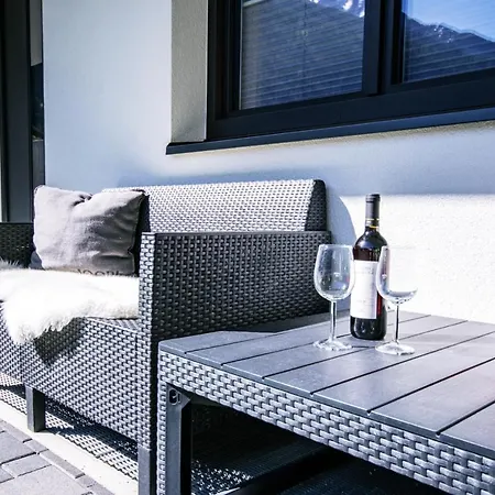 Haus Finca, Inklusive Stubai Super Card Waehrend Des Gueltigkeitszeitraums, Busstop, Wifi, Privater Garten Appartamento