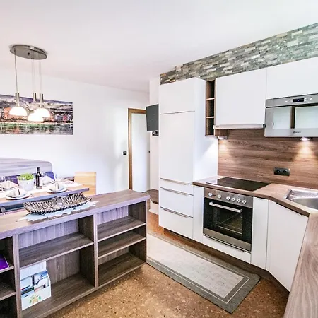 Haus Finca, Inklusive Stubai Super Card Waehrend Des Gueltigkeitszeitraums, Busstop, Wifi, Privater Garten *