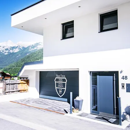 Haus Finca, Inklusive Stubai Super Card Waehrend Des Gueltigkeitszeitraums, Busstop, Wifi, Privater Garten Appartamento